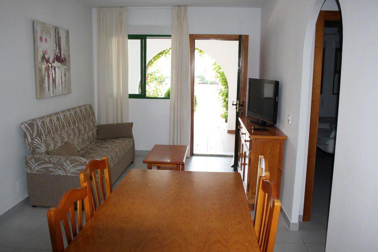 Apartamentos Torrelaguna Vera Esterno foto