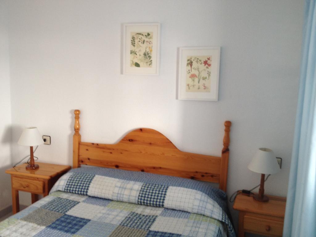 Apartamentos Torrelaguna Vera Esterno foto