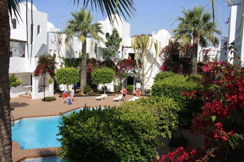 Apartamentos Torrelaguna Vera Esterno foto
